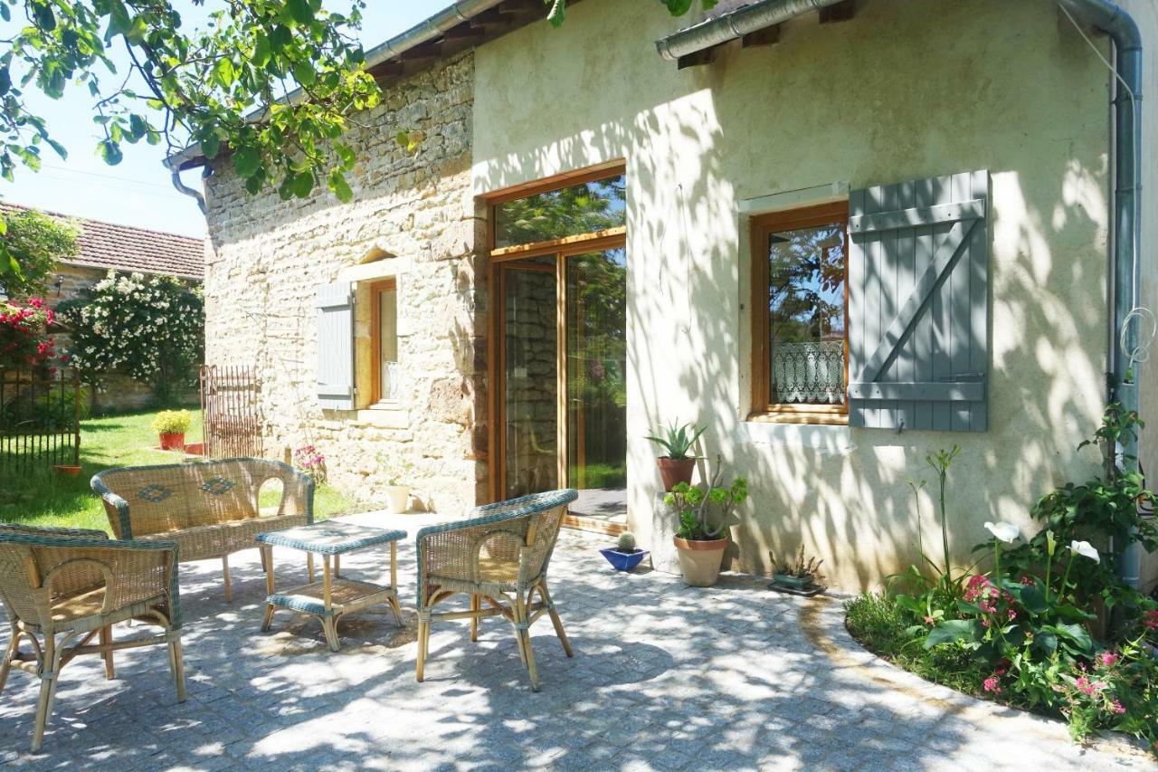 Gite Des Quatre Chemins La Vineuse Екстер'єр фото